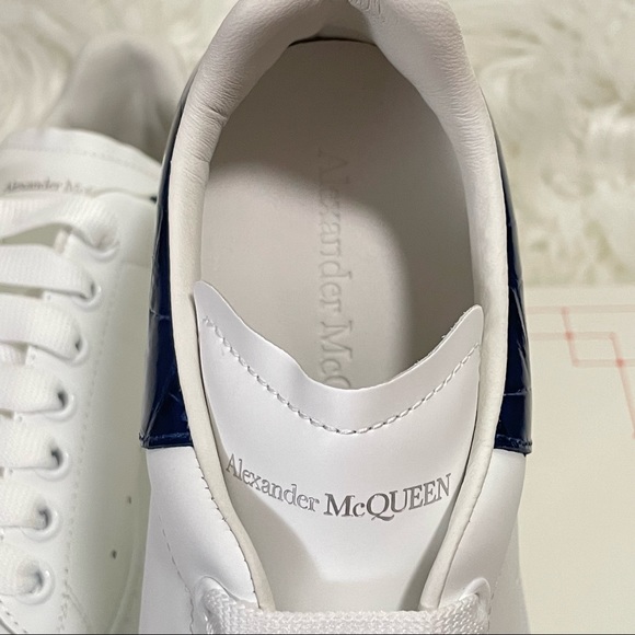 Alexander McQueen Oversize Platform Sneaker size 38 - Picture 3 of 9